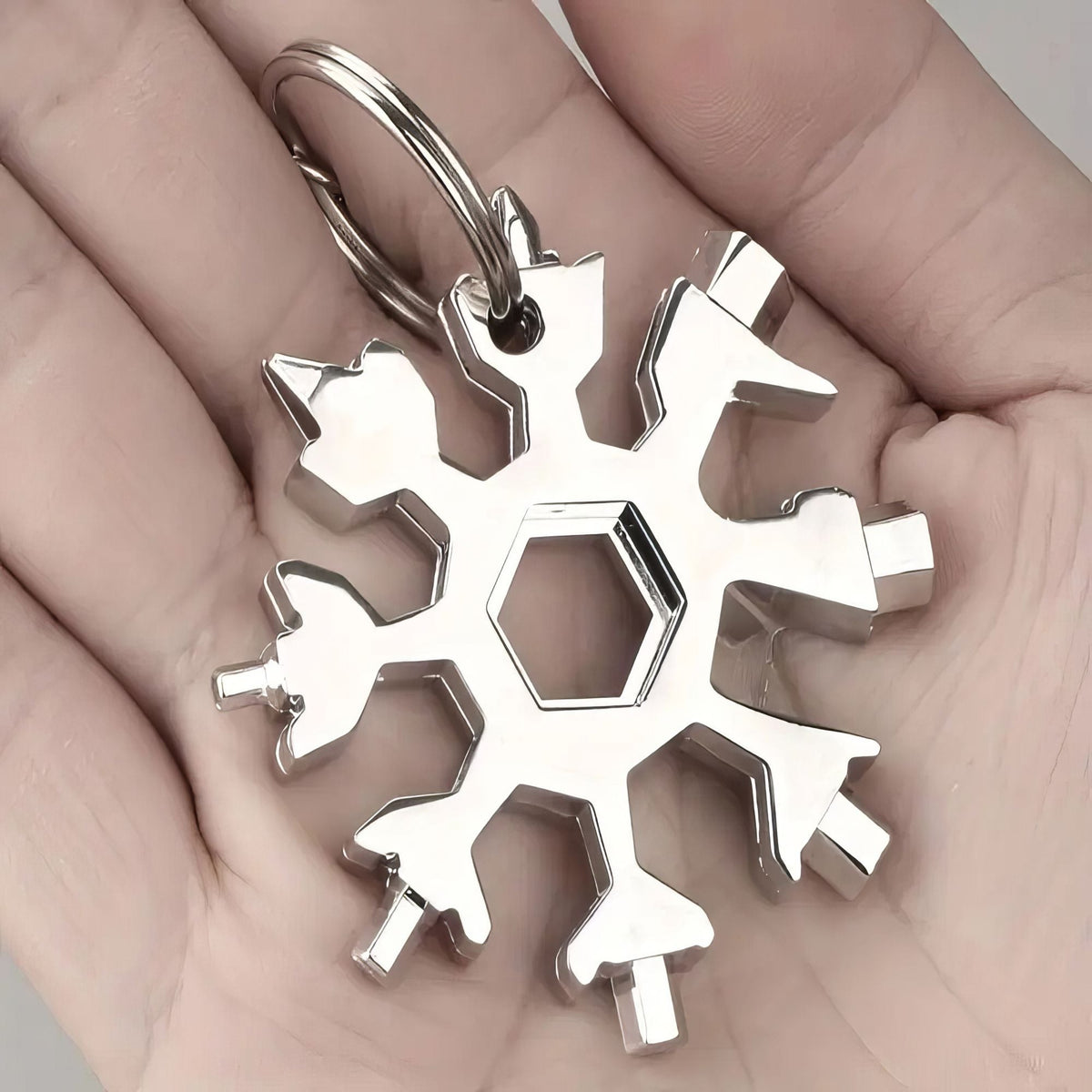 1/2 Snowflake Multi Functional Tool Silver, Durable Structure, Multi Functional Small Tool, Suitable for Camping and Home Use