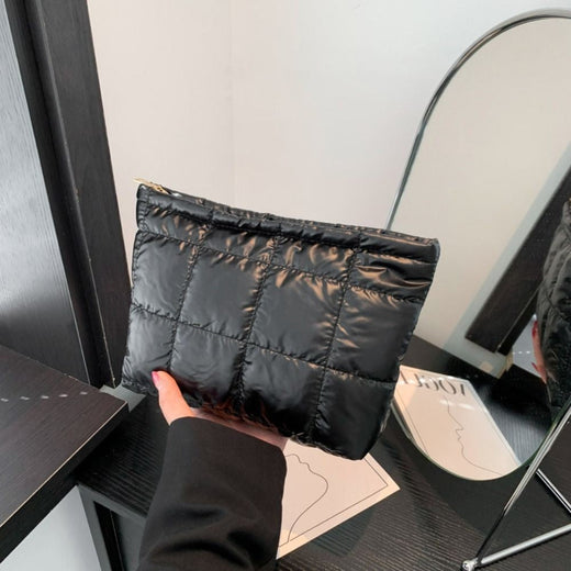 Cotton Filled Puffer Pouch Large Capacity PU Leather Puffer Padded Makeup Bag Sewn Korean Style Thick Plaid Clutch Bag Work