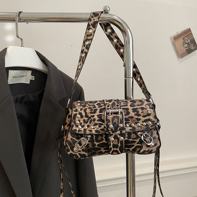 Shoulder Bag for Women Punk Style Purse PU Leather Rock Fashion Handbags with Rivet Small Trendy Armpit Purse