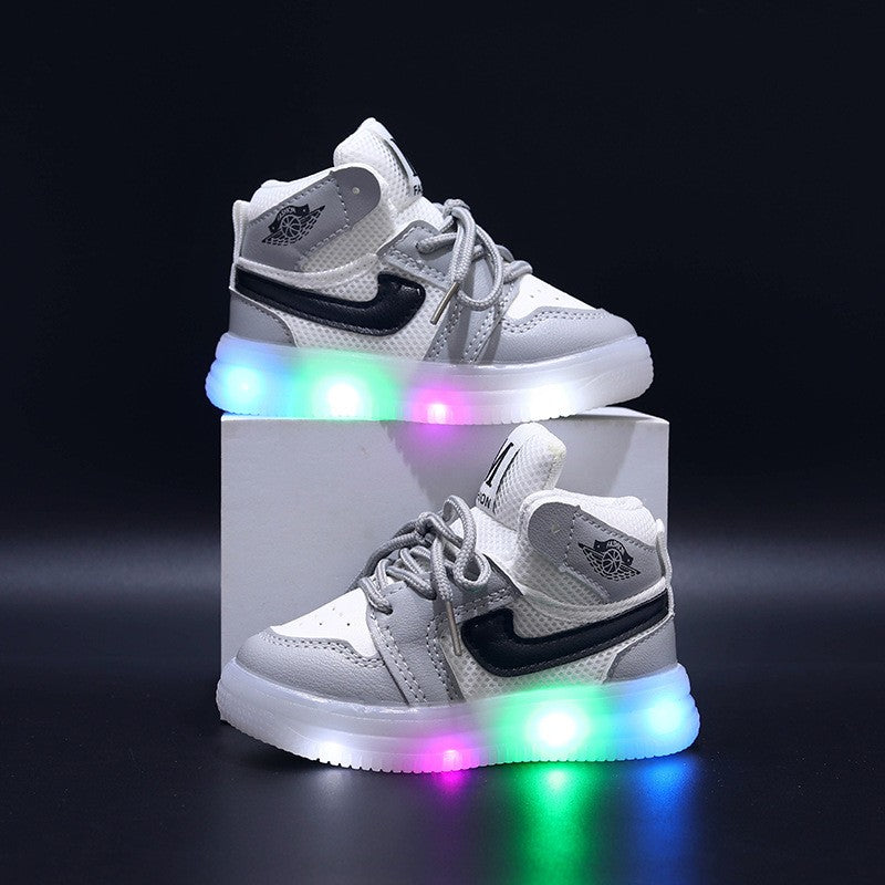 Children Shoe Spring and Autumn Boys Girls Lighted Sneakers Glowing Shoe Soft Soled Breathable Casual Infant Toddler Shoes