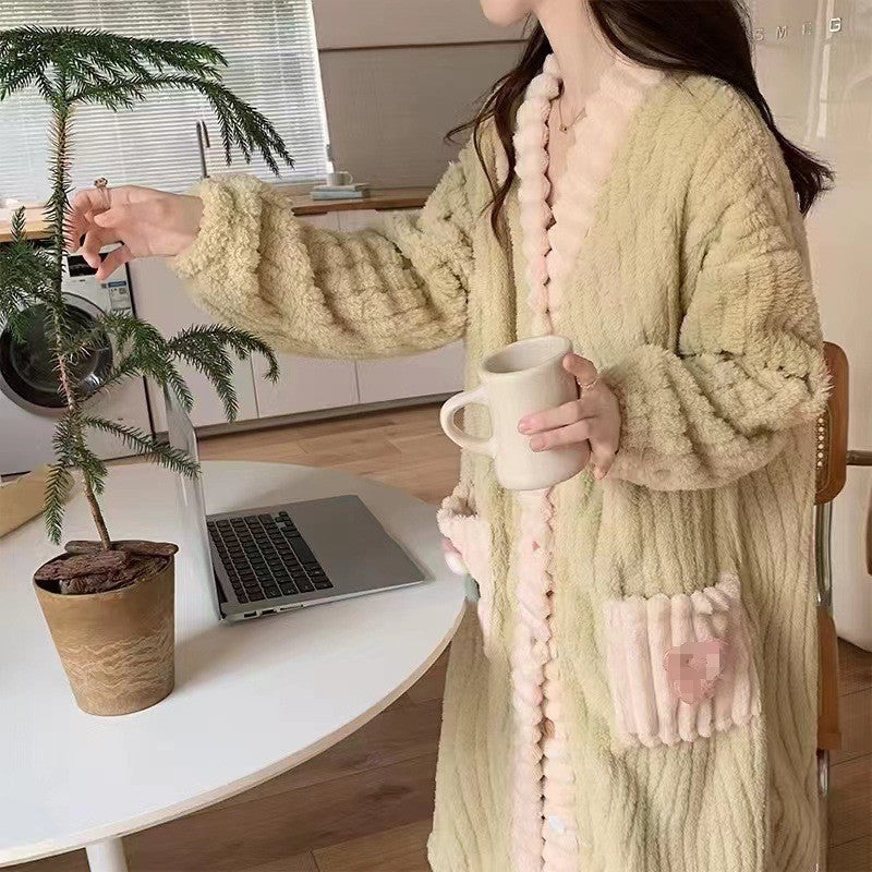 Winter Women's New Pajamas Homewear Suit Women's Fall and Winter Warm Clothes Coral Velvet Leisure Pajamas Padded Homewear
