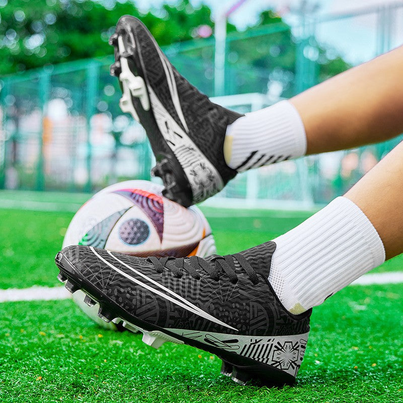 Men Soccer Shoes Adult Kids FG Football Boots Cleats Grass Training Turf Shoes Outdoor Non Slip Futsal Sneakers Unisex