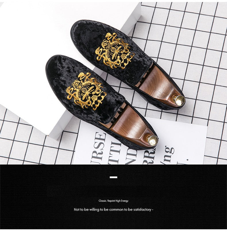2022 Wedding Dress Shoes Casual Men Loafers New Big Size Lazy Peas shoes Embroidery Moccasins Shoes Suede Leather shoes Zapatos