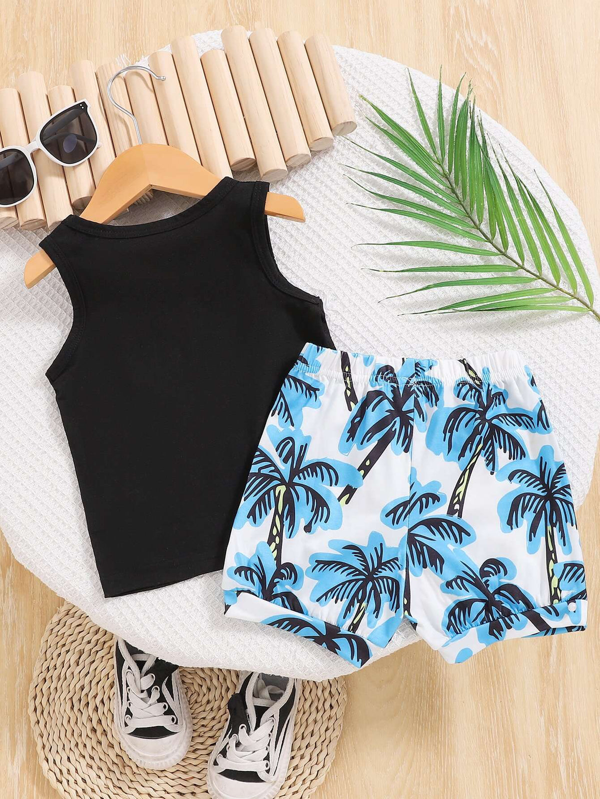 2pieces-Summer Baby Boy Casual Sports Outdoor Comfort Breathable Beach Vacation Travel Black Vest + Coconut Tree Printed Shorts