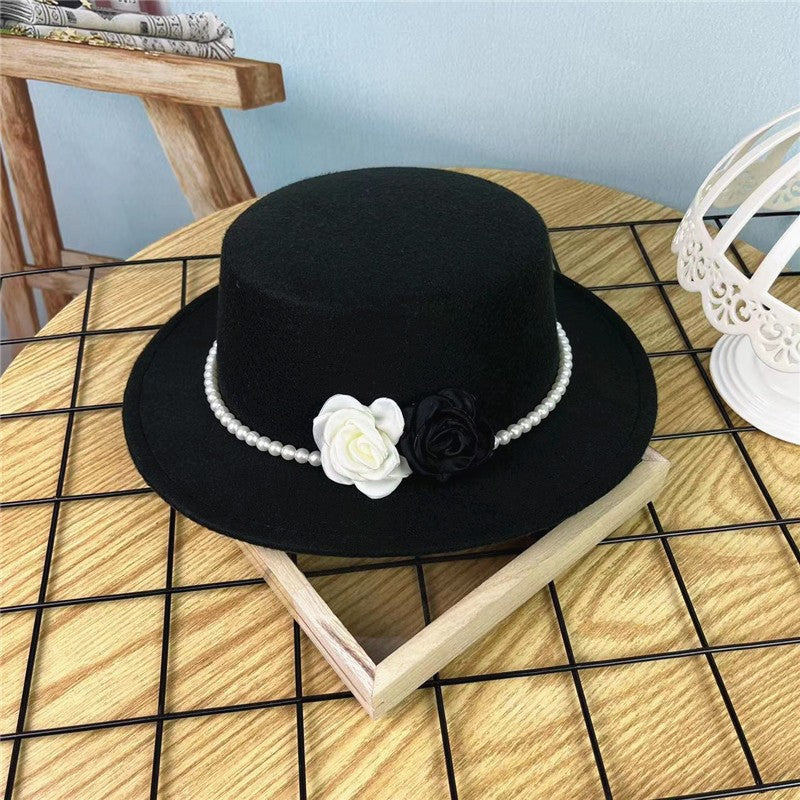 Women's Floral Chain Fedora High Fashion with Pearl Pins Bump Cap Black White Autumen Winter Ladies Fedoras Wide Brim Girl Hat