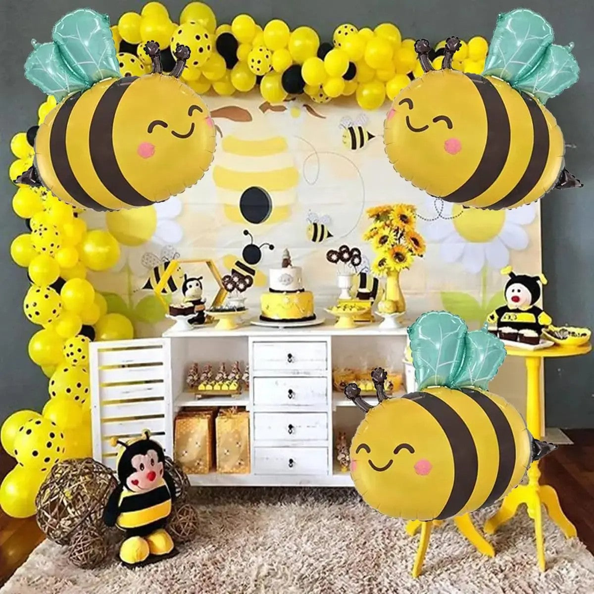 2/4Pcs 31Inch Bee Foil Balloons Birthday Party Decorations for Bee Themed Party Baby Shower Wedding Party Bridal Shower Decor