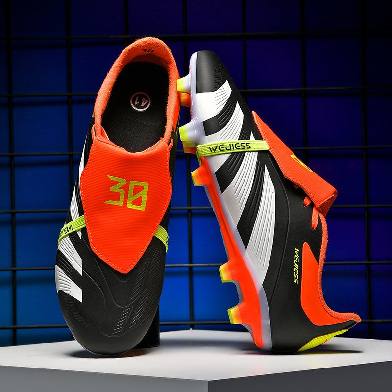 Men Football Shoes Society Cleats Indoor Football Field Boots Professional TF/FG Fast Training Soccer Shoes Non Slip Sneaker