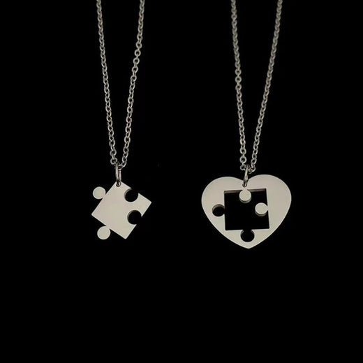 2Pcs/Set Simple Puzzle Heart Matching Pendant Couple Matching Necklace Couple Good Friends Ladies Men Hip Hop Sweater Chain