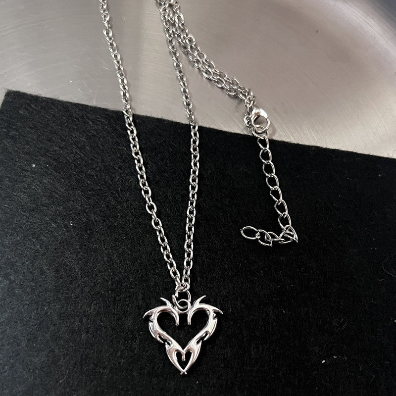 Y2K Flail Fire Heart Teeth Pendant Necklace for Women Men Charm Necklace Grunge Punk Fashion Jewelry ?