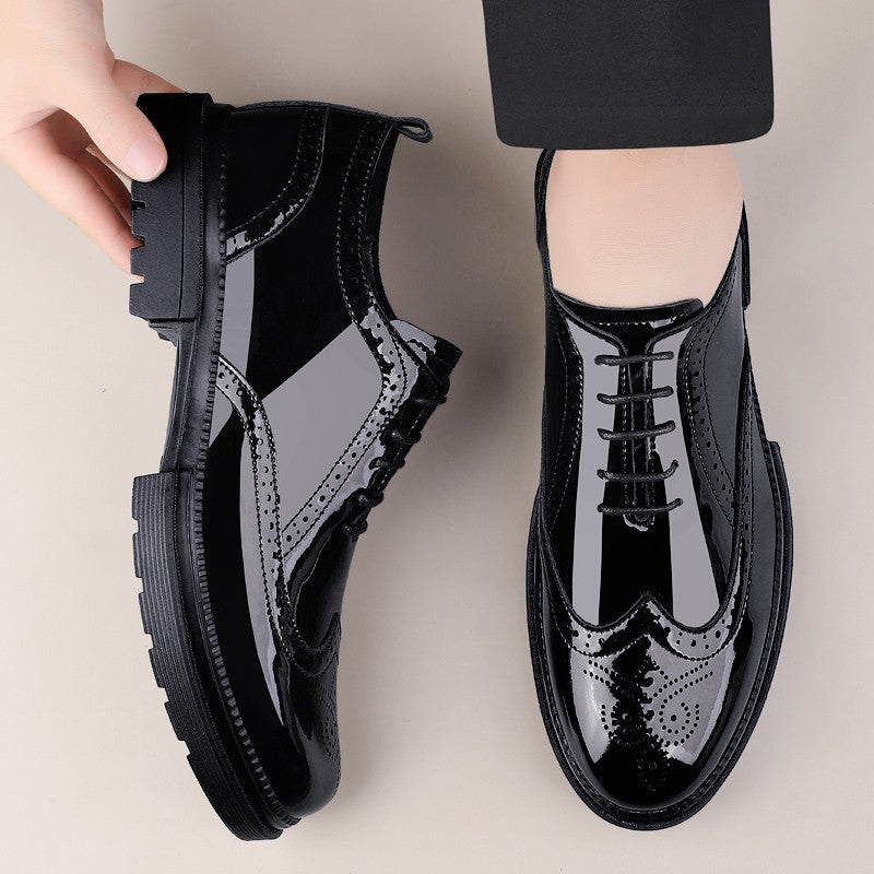 Male Brogue Shoes Thick Bottom Brand Mens Oxfords Shoes Men Patent Leather Fashion Smooth Coiffeur All-match Men's Wedding Shoes