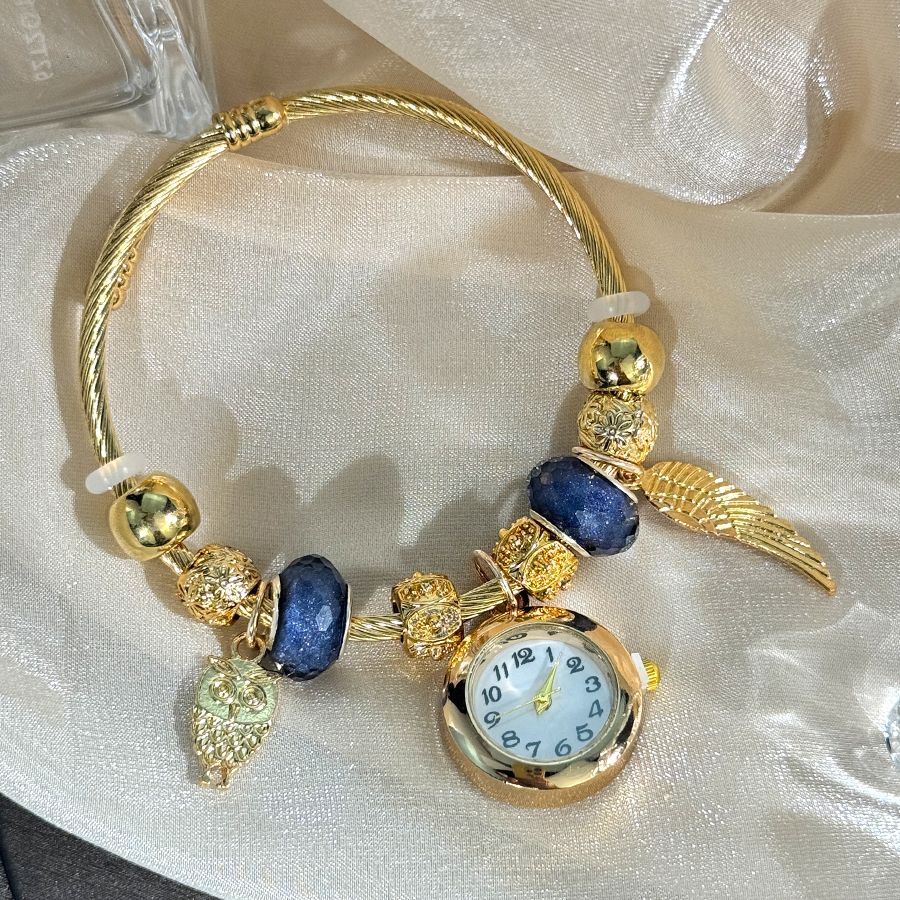 Cross-border Gold Bracelet Watch Adjustable opening Alloy bracelet Quartz Watch Beaded Small flower bracelet Watch