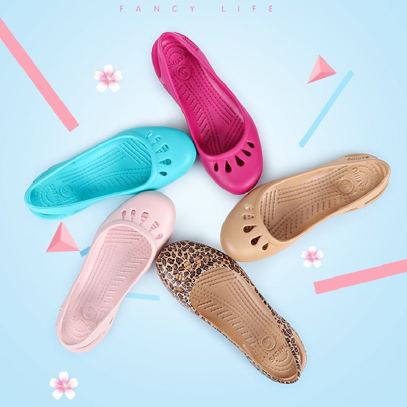 Certified Satihu Summer New Lightweight Anti Slip Hole Shoes Clog For Women's Flat Bottom Sandals Nurse Outdoor Beach Jelly