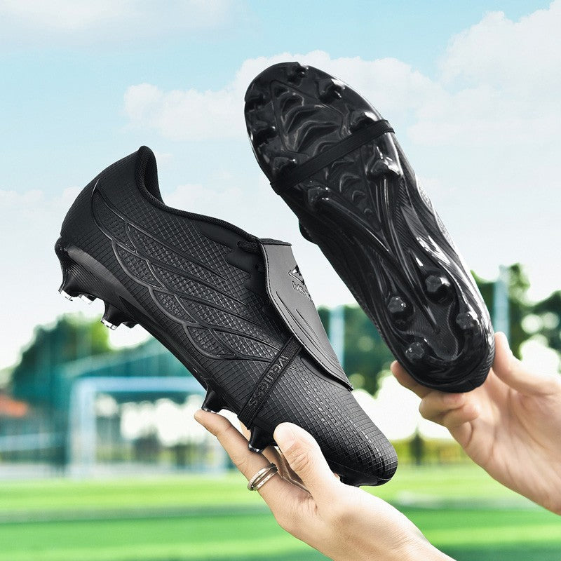 Football Cleats Men Ultralight Grass Soccer Shoes Men's Futsal Shoes Professional FG Football Shoes Men Training Match Sneakers