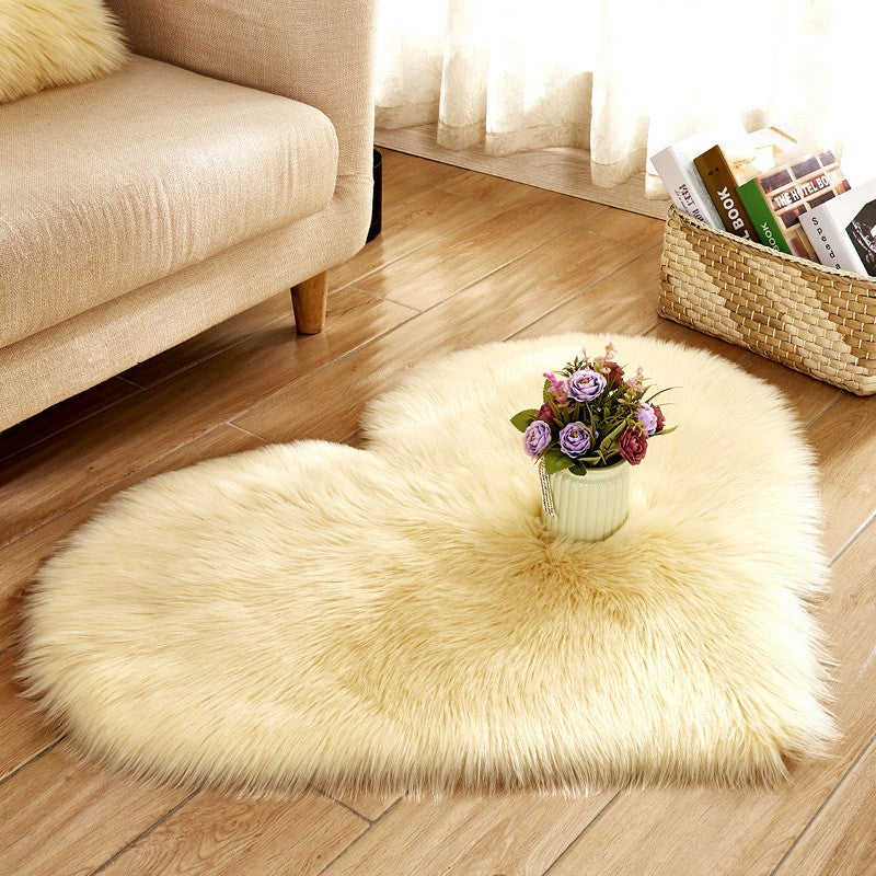 Heart Shaped Faux Fur Rug Bedroom Fluffy Shaggy Area Rugs Sheepskin Fuzzy Rug Carpets Throw Shag Rug Sofa Decor Floor Mat Plush
