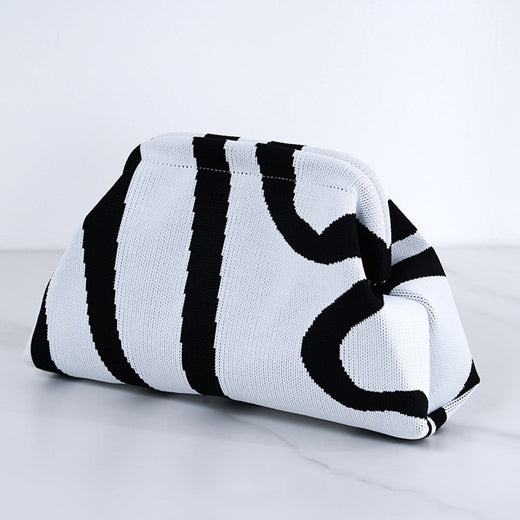 Summer Beach Clutch Bag Women Small Crochet Cloud Handbag Purses Knitting Dumpling Clutch Casual Colorblock Bag for Female