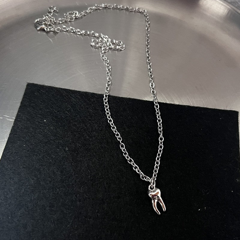 Y2K Flail Fire Heart Teeth Pendant Necklace for Women Men Charm Necklace Grunge Punk Fashion Jewelry ?