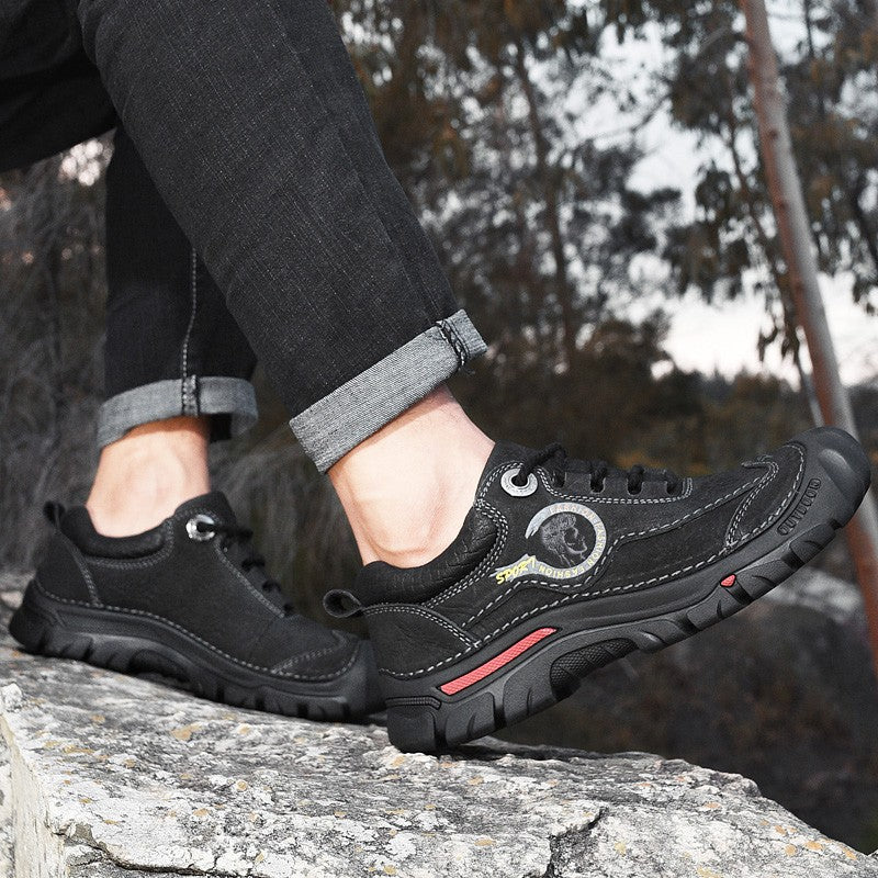 Outdoor Camping Hiking Shoes Men Genuine Leather Sports Sneakers Man Travel Casual Shoes Leisure Walking Climbing Men's Footwear