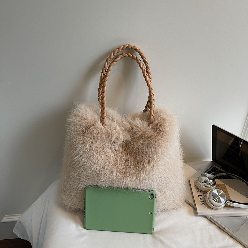 LEFTSIDE Faux Fur Women Shoulder Bags 2025 Luxury Brand Designer Plush Handbags and Purses Soft Warm Winter Underarm Bag