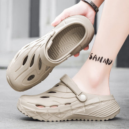 Men's summer casual anti-slip and wear-resistant hollow thick-soled flip-flops with a feeling of stepping on feces, EVA croats