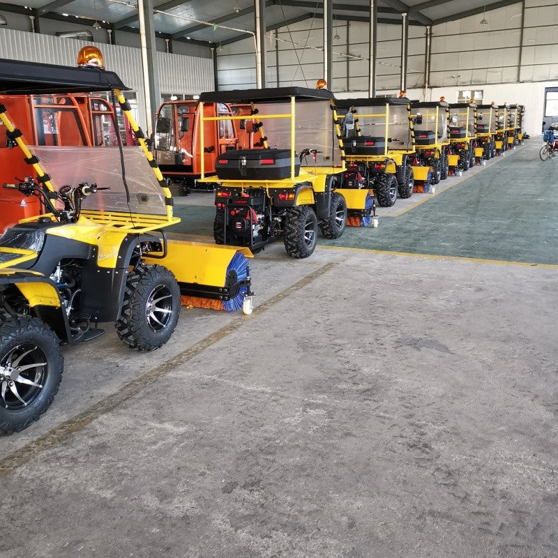 Customized snow sweeper, self-propelled with rotating brush, factory direct sales for road snow removal