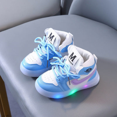 Children Shoe Spring and Autumn Boys Girls Lighted Sneakers Glowing Shoe Soft Soled Breathable Casual Infant Toddler Shoes