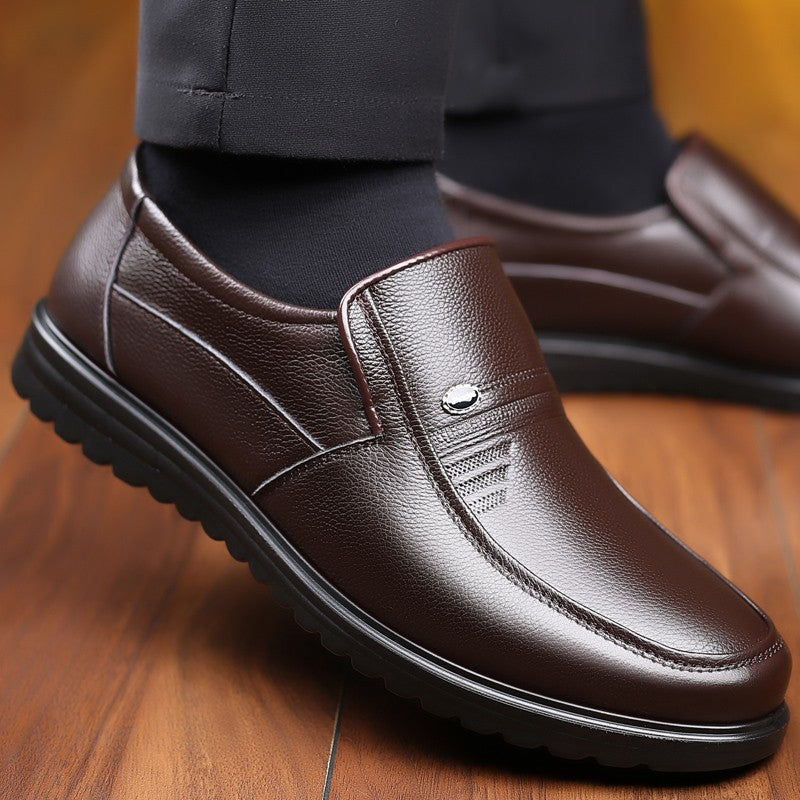 100% cowhide Men's Leather shoes New large size Fashion  riding boots Men's shoes Casual sports shoes Low heels Motorcycle boots
