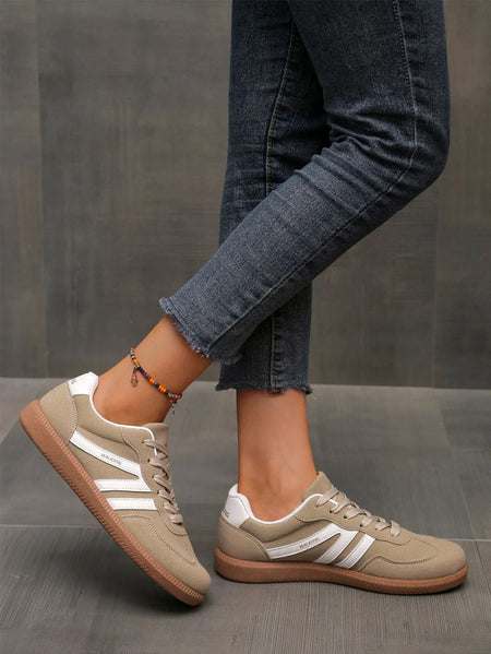 Mix Color Women's Autumn Sneakers Fashion Splicing Flat Heel Vulcanized Shoes Female Lace-Up Non-Slip Pu Leather Casual Shoes