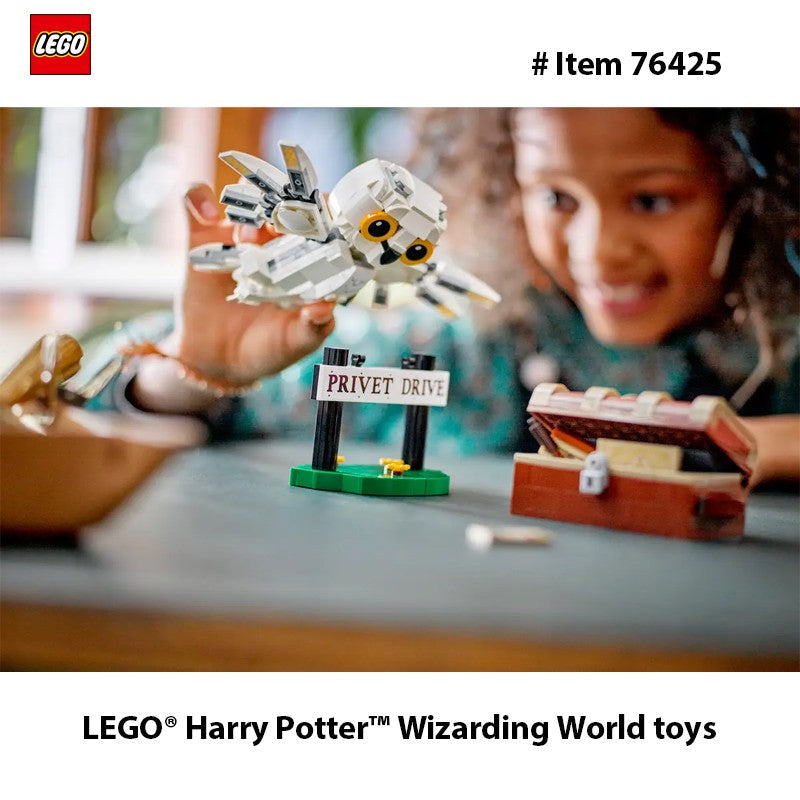 LEGO 76425 Harry Potter Hedwig at 4 Privet Drive, Buildable Fantasy Toy with a Harry Potter Owl Figure,  Gift Idea and Kids