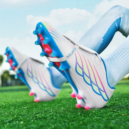 Football Cleats Men Ultralight Grass Soccer Shoes Men's Futsal Shoes Professional FG Football Shoes Men Training Match Sneakers