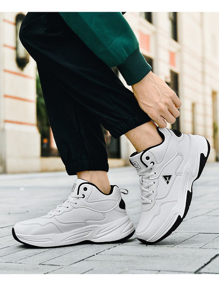Men's high quality plus size casual sneakers Four seasons soft sole outdoor breathable running shoes students light sports shoes