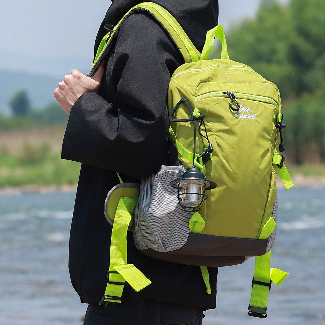 New leisure Outdoor Hiking Backpack  Women's And Men's  Camping Mountaineering   Bag  Lightweight Cycling Backpack Nylon