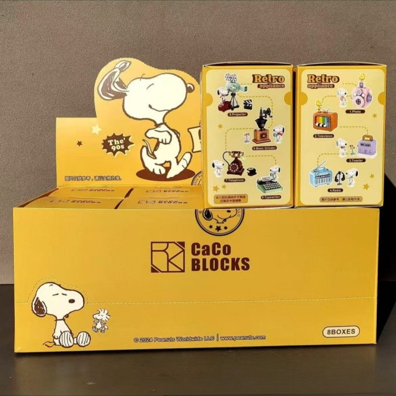 Original Snoopy Assemble Genuine Authorized Blind Box Supermarket Garden Furniture Scene Puzzle Building Block Desktop Decorate