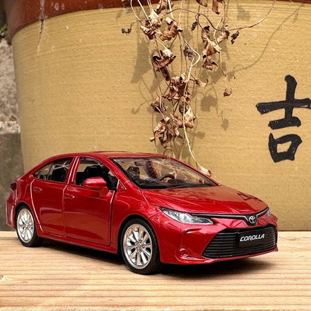 1:43 Corolla Alloy Car Model Diecasts & Toy Vehicles Miniature Scale Model Car For Children Collection Ornaments Birthday Gifts