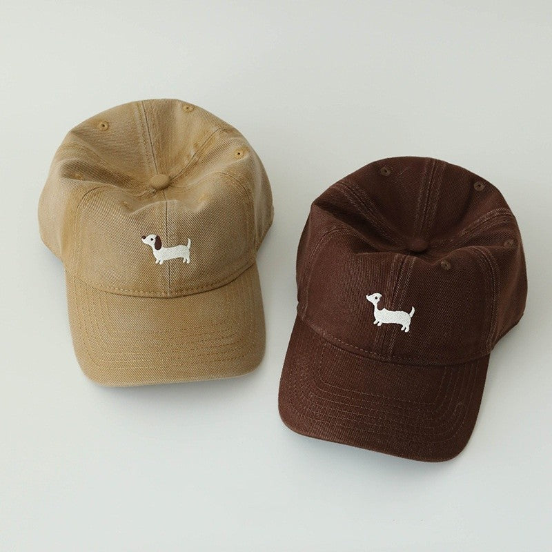 Dachshund Embroidery Baseball Hat Sunscreen Fashion Outdoor Hat Suitable for Men and Women for Daily Leisure Matching
