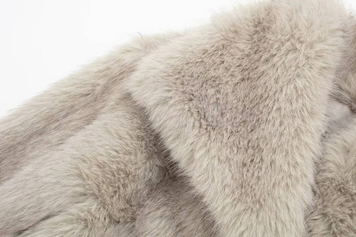 HH 2025 Vintage Women Cropped Faux Fur Jacket Long Sleeve Turn-Down Collar Female Plush Wool Coats Chic Lady Fur Outerwear