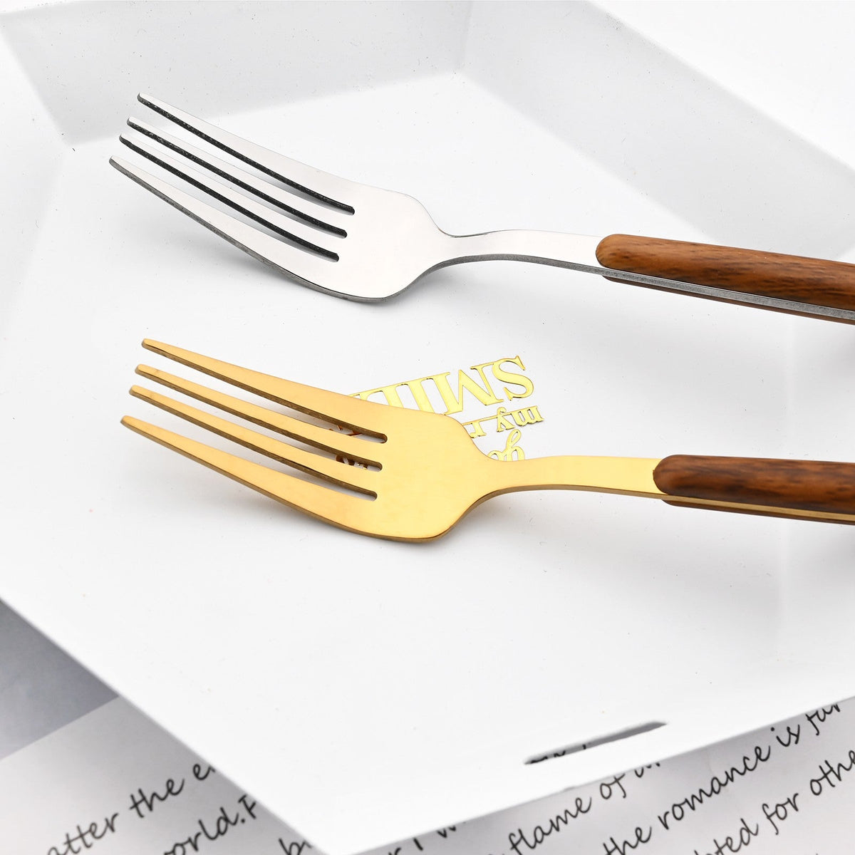 Drmfiy 24Pcs Brown Silver Dinnerware Stainless Steel Imitation Wooden Handle Silverware Knife Spoon Fork Cutlery Set Tableware