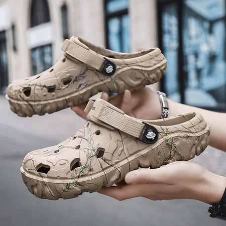 Men Shoes Slippers Men Garden Flat Sandals Platform Sandals Man Summer Sandals 2025 Male Sneakers Outdoor Flip Flops Home Clogs