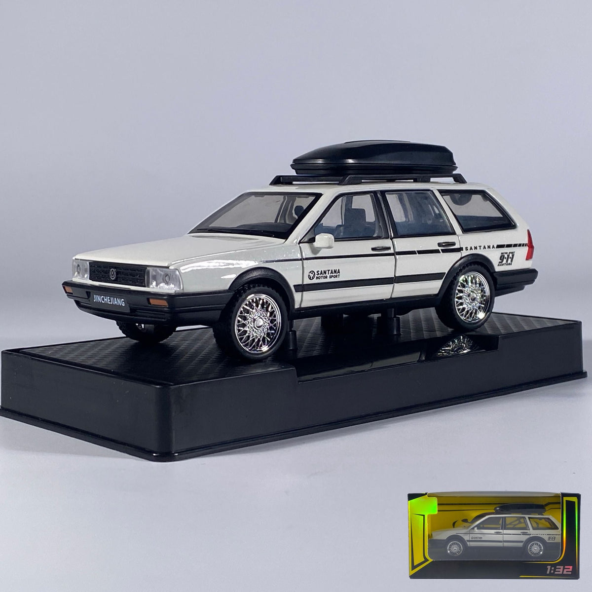 1:32 VolksWagenwerk Santana Wagon Alloy Metal Diecast Model Classic Car Pull Back Children Toy Miniature Cars Ornaments Presents