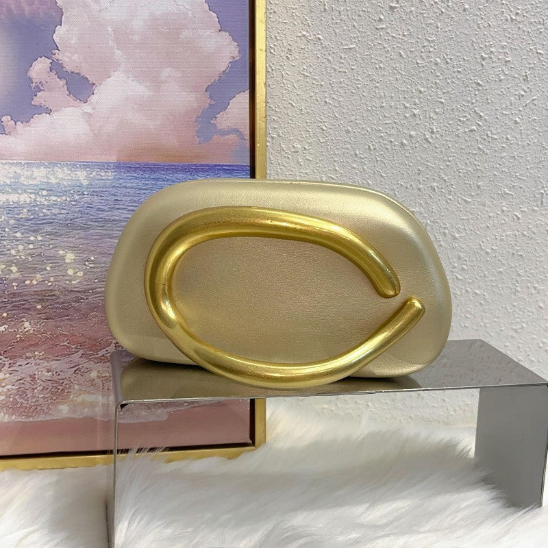 Brand Z Clutch Bag Metal Handle Design Luxury Evening Lipstick Bag Round Box Chain Bag Elegant Woman Shoulder Messenger Bags