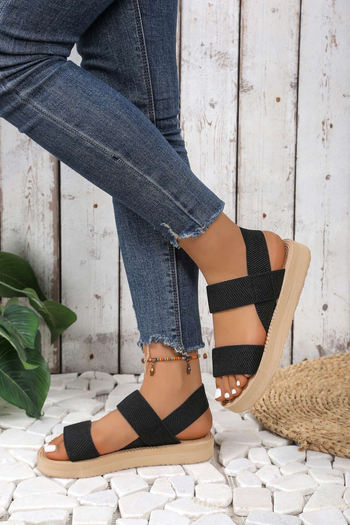 2025 Women's fashion trend anti-slip wear-resistant pure black belt soft soled high-heeled sandals shoes for women