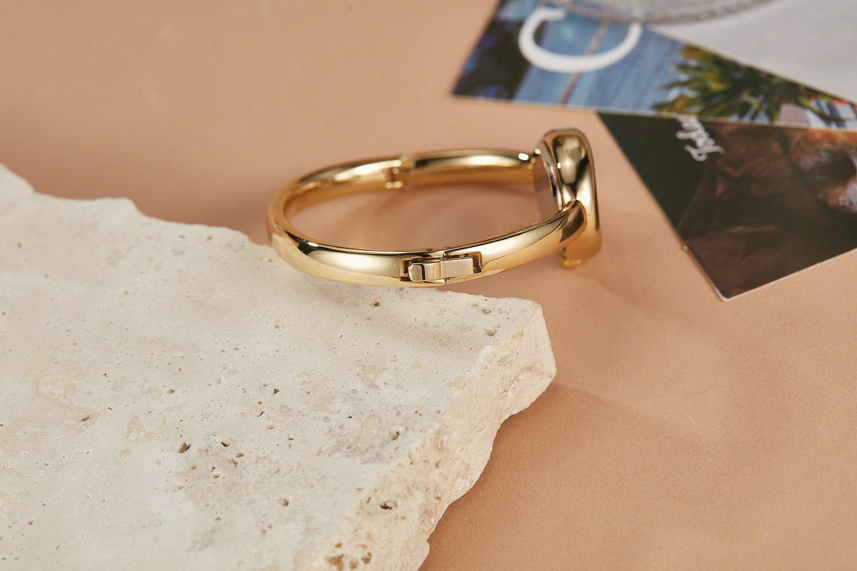 Fashionable Luxury Elegant ladies' Bracelet Watch Roman Numeral Oval Waterproof Women's Quartz Watch reloj ???? ??????? ????????