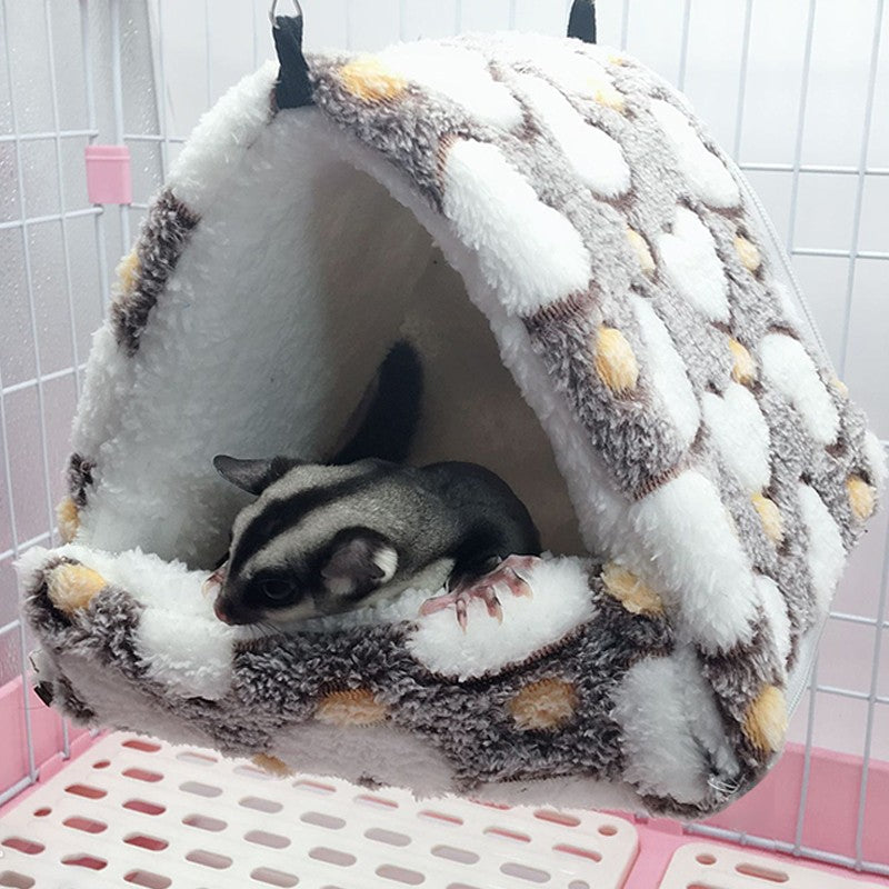 1PCS Coral Fleece Dot Printing Small Foam Pet House Hanging Hamster Bed For Small Animals Squirrel Parrot Cotton Nest