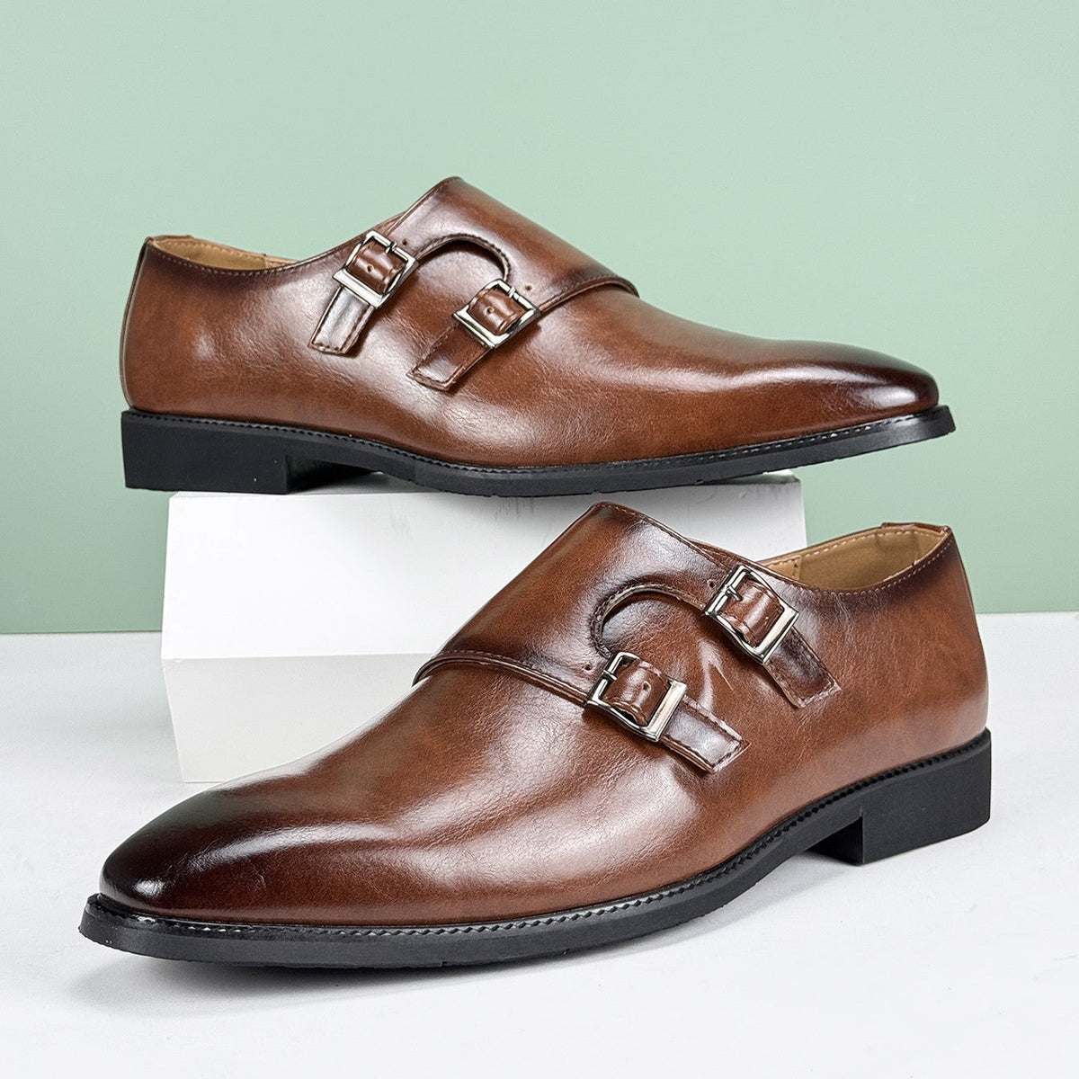 2025 Fashion Men's British Derby Shoes Breathable Adjustable Buckle Business Casual Leather Shoes for Commuting & Wedding