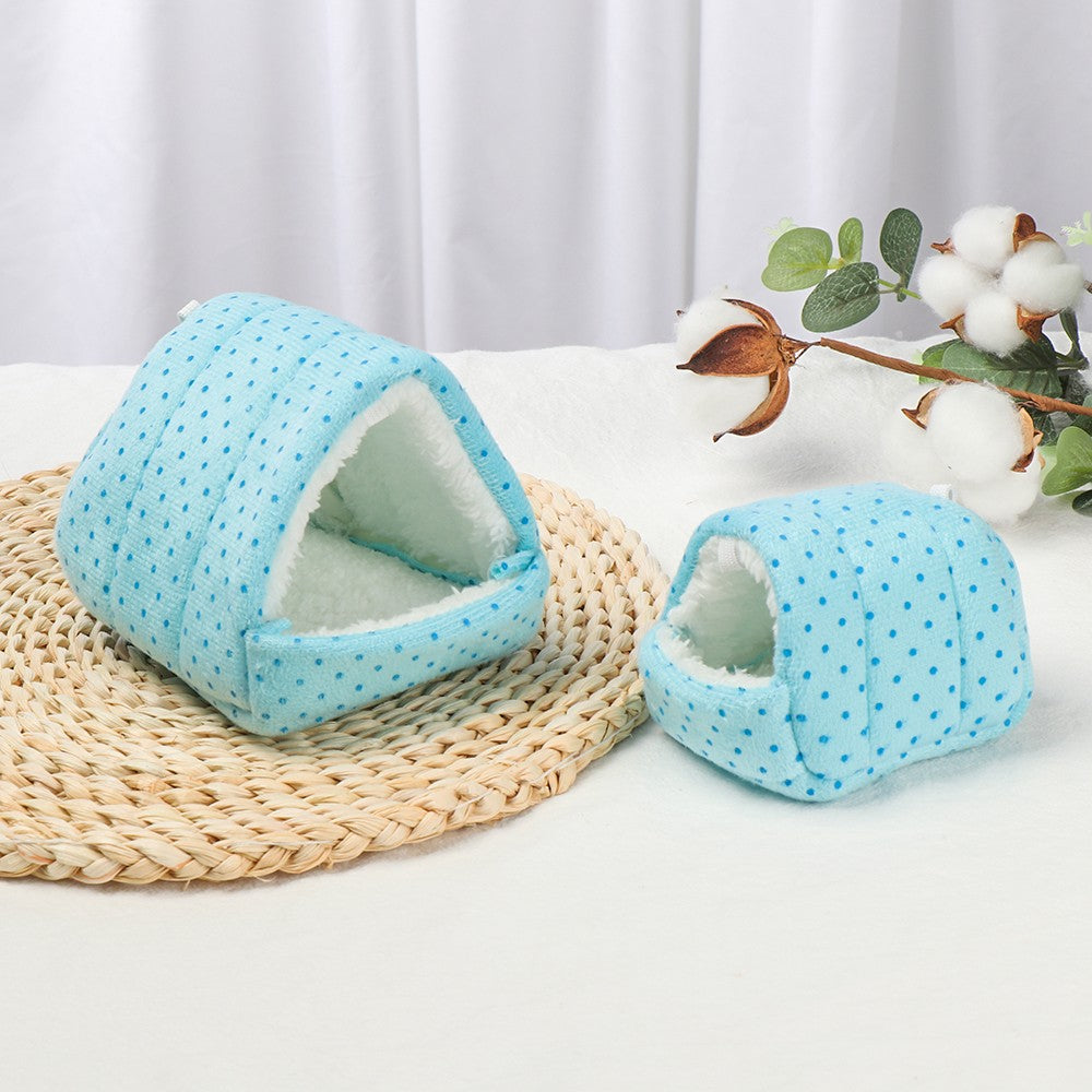 Winter Cute Cartoon Rabbit Squirrel Mini Cage Guinea Pig Nest Small Animal Mice Rat Pet Sleeping Bed Hamster House Warm Soft Mat