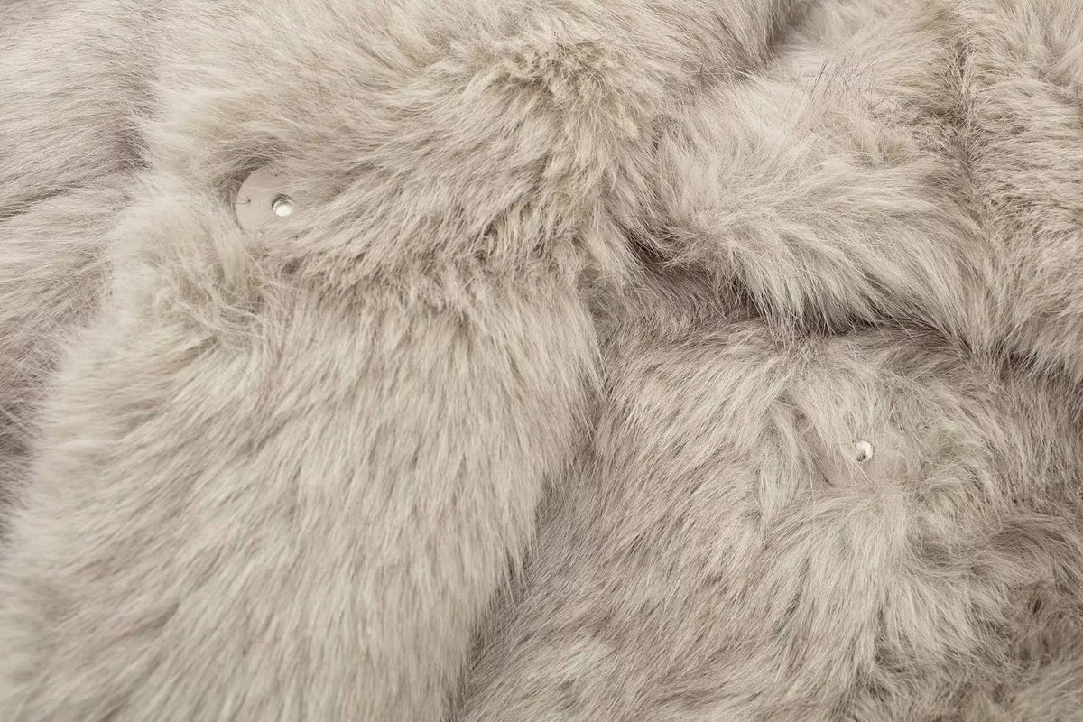 HH 2025 Vintage Women Cropped Faux Fur Jacket Long Sleeve Turn-Down Collar Female Plush Wool Coats Chic Lady Fur Outerwear