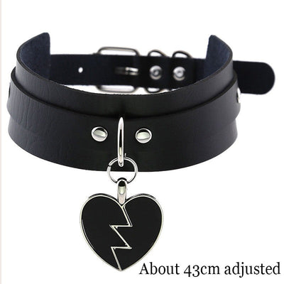 Woman Black Punk Choker Collar Necklace Sexy PU Leather Heart Lock Key Spike Chocker Gothic Cosplay Accessories Party Jewelry