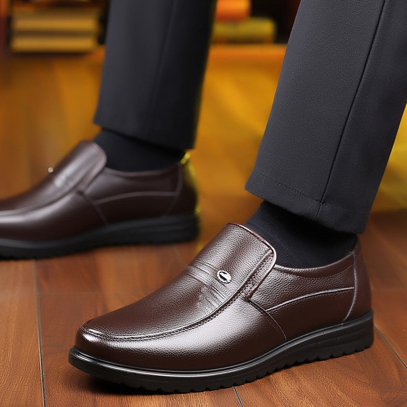 100% cowhide Men's Leather shoes New large size Fashion  riding boots Men's shoes Casual sports shoes Low heels Motorcycle boots