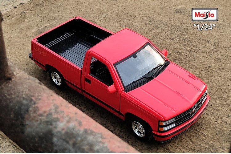 Maisto 1:24 Chevrolet 454 SS 1993 Picku Alloy Car Diecasts & Toy Vehicles Car Model Miniature Scale Model Car For Children
