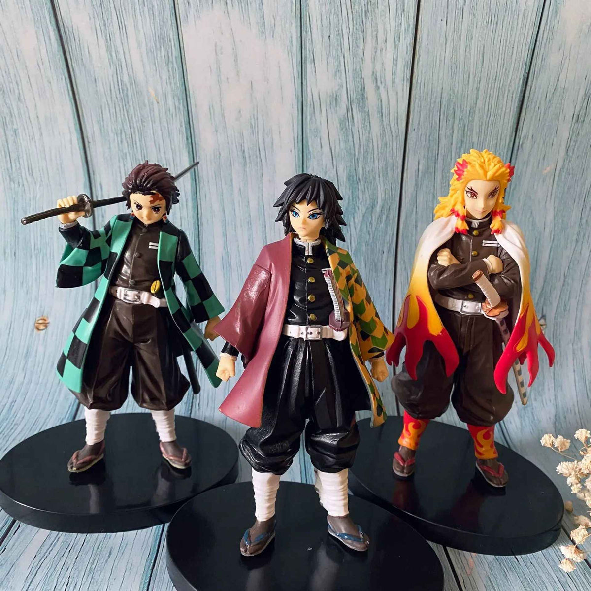 Anime Demon Slayer Action Figures Kimetsu No Yaiba Shinobu Nezuko “PVC” Dolls Model Collection Ornaments Japan Derivatives Toys