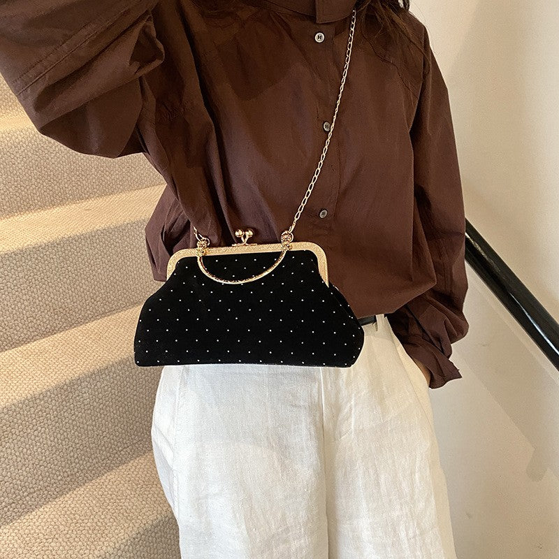 Luxury Design Women's Evening Clutch Purse Dinner Party Ladies Small Clip Shoulder Bag Handbags Retro Female Chain Crossbody Bag